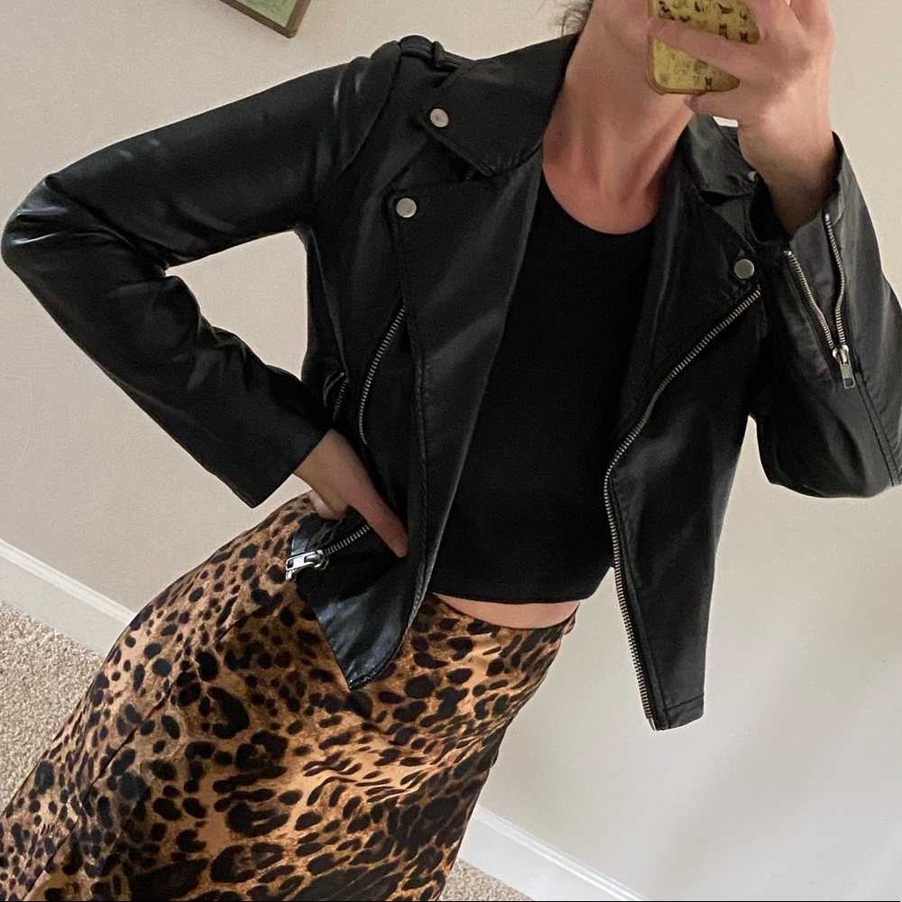 Forever21 cropped faux leather jacket